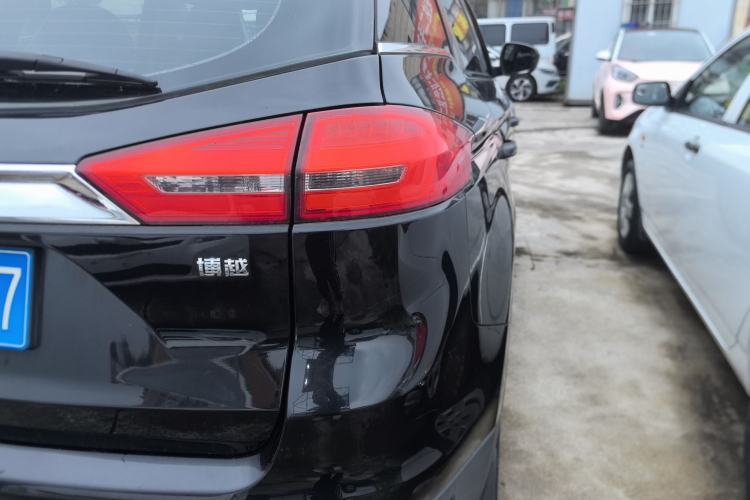 Used Geely Auto Emgrand X7 Sport 2016 2.0L Manual Smart Connect Version Right Rear Taillight