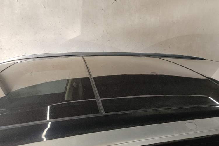 Used Geely Auto Emgrand X7 Sport 2016 2.0L Manual ZhiShang Version Roof