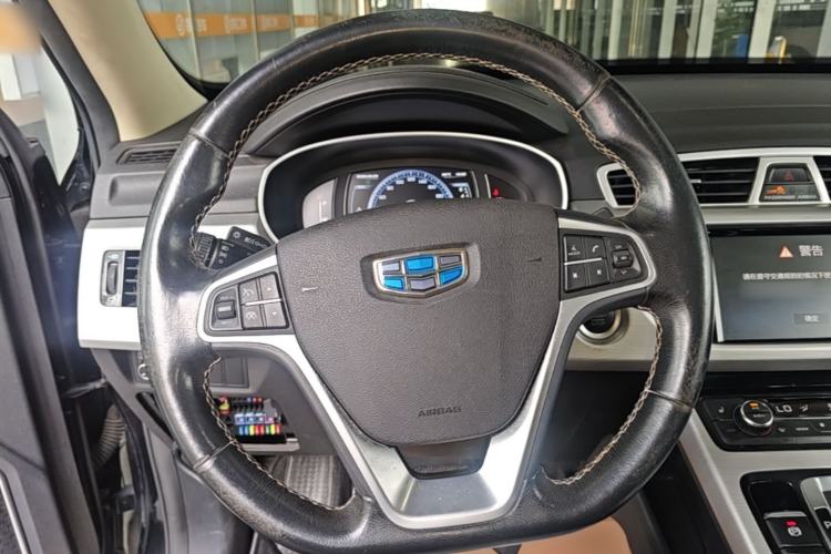 Used Geely Auto Emgrand X7 Sport 2016 1.8TD Automatic Smart Model Steering Wheel
