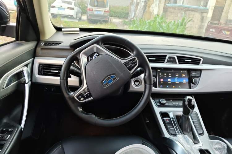 Used Geely Auto Emgrand X7 Sport 2016 1.8TD Automatic Smart Connectivity Version Steering Wheel