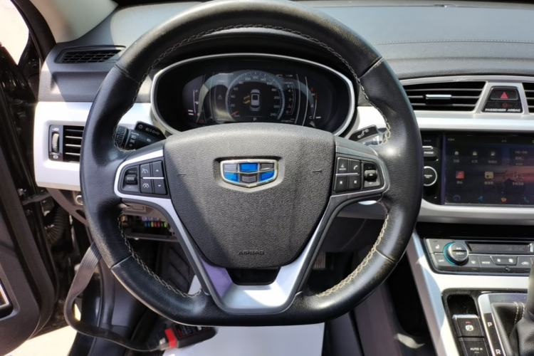 Used Geely Auto Emgrand X7 Sport 2016 1.8TD Automatic Smart Model Steering Wheel