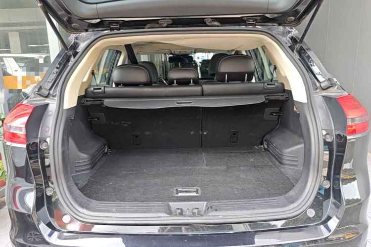 Used Geely Auto Emgrand X7 Sport 2016 1.8TD Automatic Smart Model Trunk