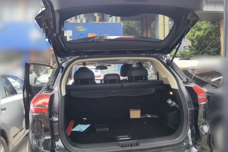 Used Geely Auto Emgrand X7 Sport 2016 1.8TD Automatic Smart Model Trunk