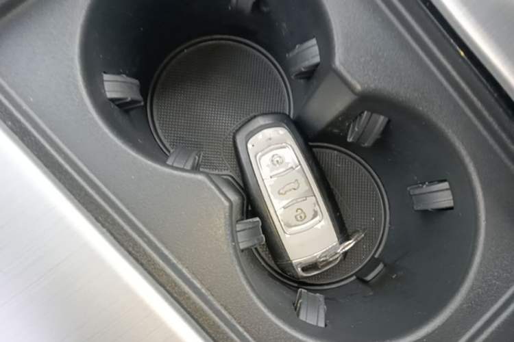 Used Geely Auto Emgrand X7 Sport 2016 1.8TD Automatic ZhiZun Version Vehicle Key