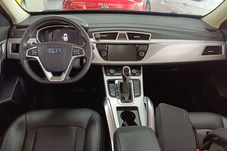 Used Geely Auto Emgrand X7 Sport 2016 1.8TD Automatic Smart Model Center Console
