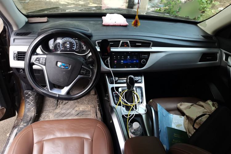 Used Geely Auto Emgrand X7 Sport 2016 1.8TD Automatic ZhiZun Version Center Console