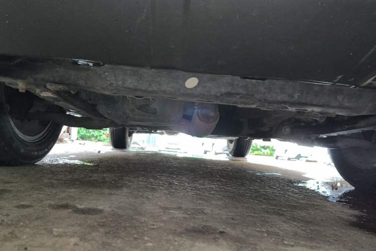Used Geely Auto Emgrand X7 Sport 2016 2.0L Manual Smart Connect Version Chassis Front