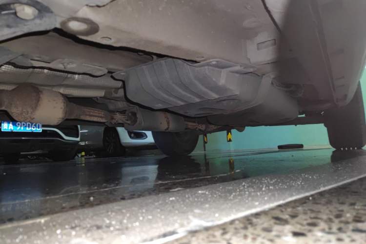 Used Geely Auto Emgrand X7 Sport 2016 1.8TD Automatic Smart Model Chassis Front Left