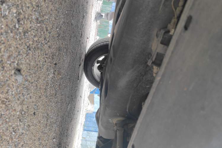 Used Geely Auto Emgrand X7 Sport 2016 2.0L Manual Smart Connect Version Chassis Front Left