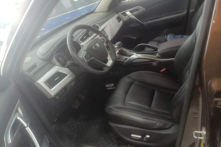 Used Geely Auto Emgrand X7 Sport 2016 1.8TD Automatic Smart Model Driver Seat