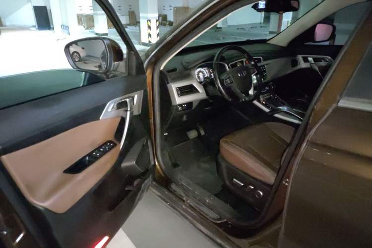 Used Geely Auto Emgrand X7 Sport 2016 1.8TD Automatic ZhiZun Version Driver Seat