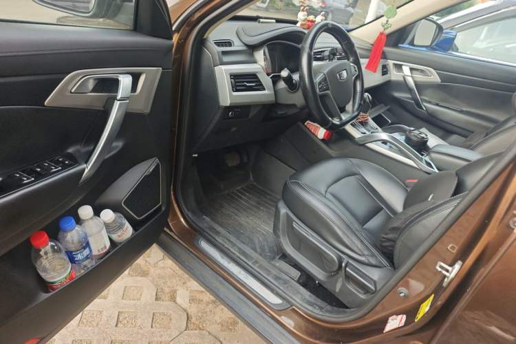 Used Geely Auto Emgrand X7 Sport 2016 1.8TD Automatic Smart Connectivity Version Driver Seat
