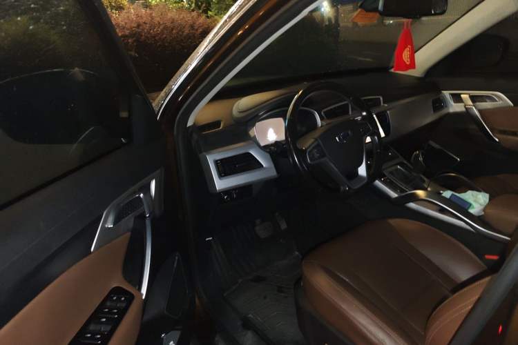Used Geely Auto Emgrand X7 Sport 2016 1.8TD Automatic ZhiZun Version Driver Seat