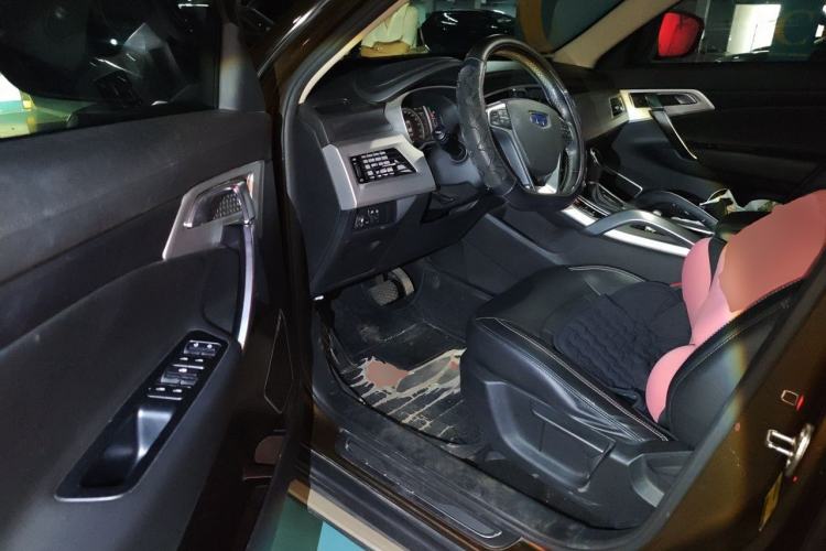 Used Geely Auto Emgrand X7 Sport 2016 1.8TD Automatic ZhiShang Model Driver Seat
