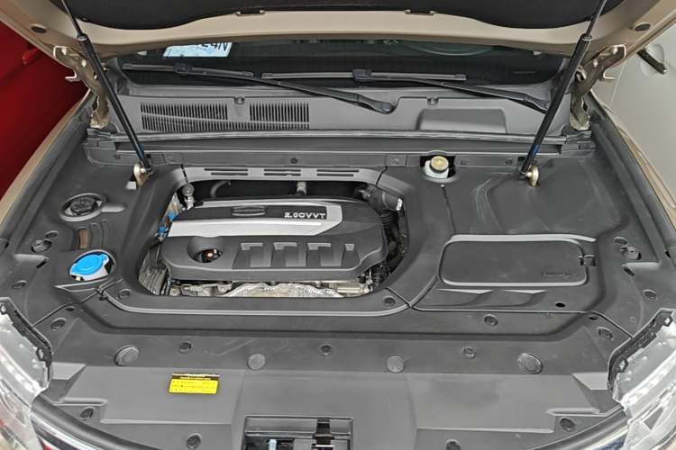 Used Geely Auto Emgrand X7 Sport 2016 2.0L Manual Smart Connect Version Engine Bay