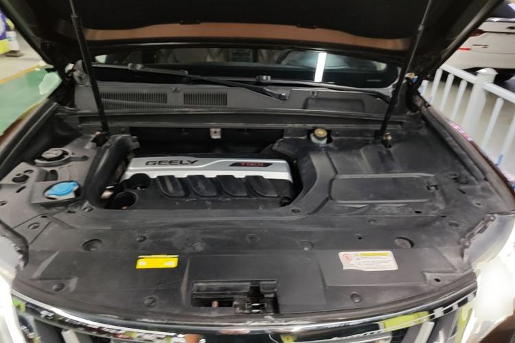 Used Geely Auto Emgrand X7 Sport 2016 1.8TD Automatic ZhiZun Version Engine Bay
