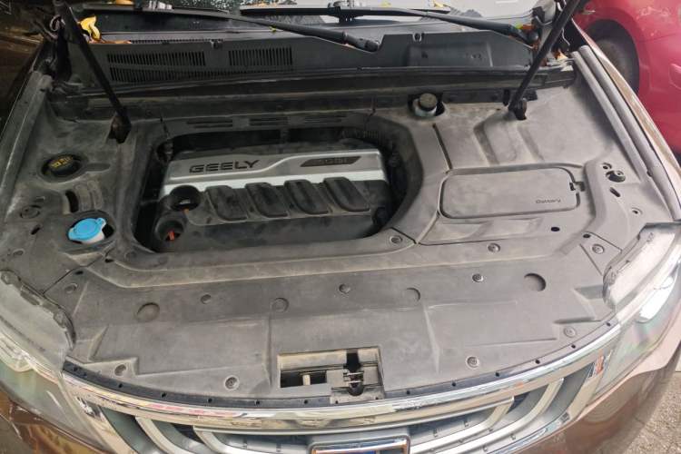 Used Geely Auto Emgrand X7 Sport 2016 1.8TD Automatic Smart Model Engine Bay