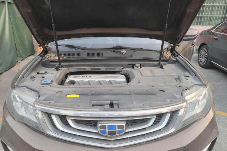 Used Geely Auto Emgrand X7 Sport 2016 1.8TD Automatic ZhiShang Model Engine Bay