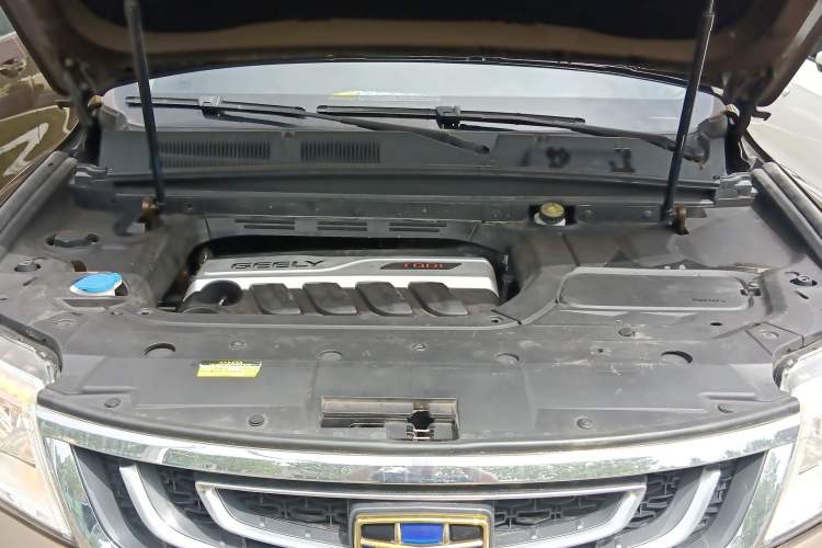 Used Geely Auto Emgrand X7 Sport 2016 1.8TD Automatic Smart Connectivity Version Engine Bay