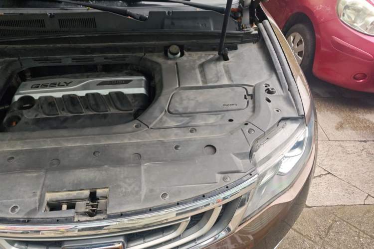 Used Geely Auto Emgrand X7 Sport 2016 1.8TD Automatic Smart Model Engine Bay Left