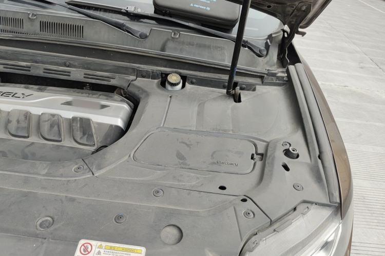 Used Geely Auto Emgrand X7 Sport 2016 1.8TD Automatic Smart Model Engine Bay Left