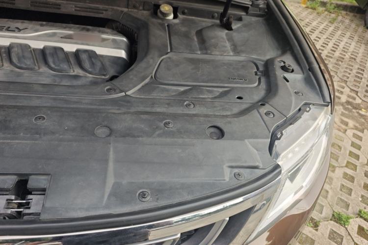 Used Geely Auto Emgrand X7 Sport 2016 1.8TD Automatic Smart Connectivity Version Engine Bay Left