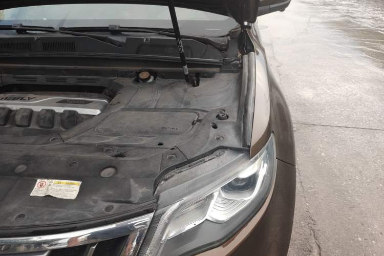 Used Geely Auto Emgrand X7 Sport 2016 1.8TD Automatic Smart Model Engine Bay Left