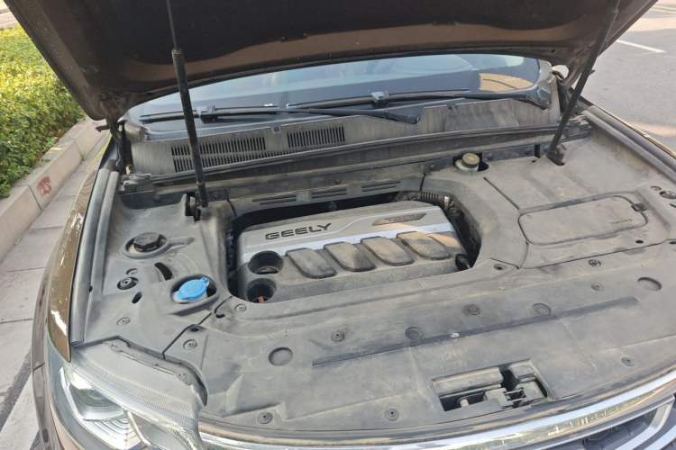 Used Geely Auto Emgrand X7 Sport 2016 1.8TD Automatic ZhiZun Version Engine Bay Right