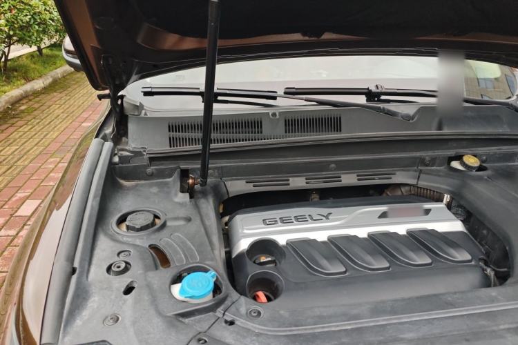 Used Geely Auto Emgrand X7 Sport 2016 1.8TD Automatic ZhiZun Version Engine Bay Right