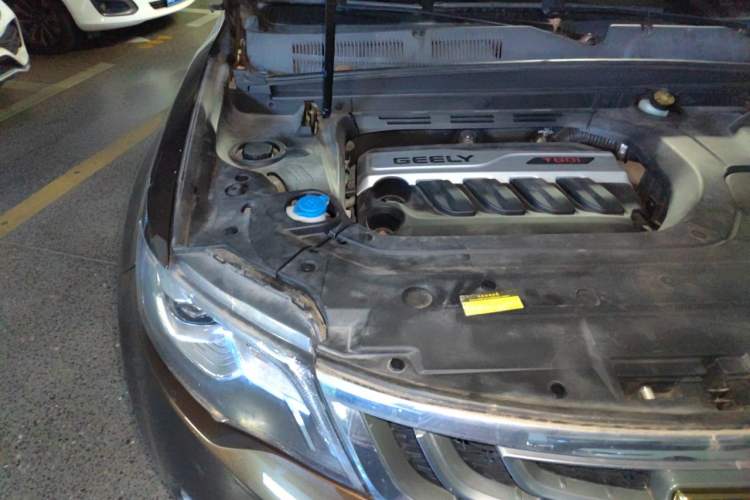 Used Geely Auto Emgrand X7 Sport 2016 1.8TD Automatic Smart Model Engine Bay Right