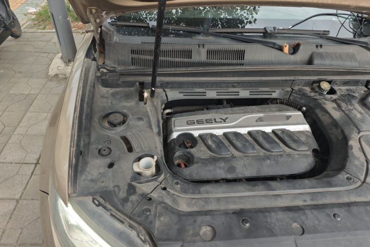 Used Geely Auto Emgrand X7 Sport 2016 1.8TD Automatic ZhiZun Version Engine Bay Right