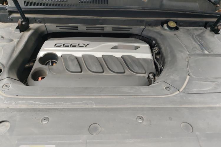 Used Geely Auto Emgrand X7 Sport 2016 1.8TD Automatic ZhiZun Version Engine Bay