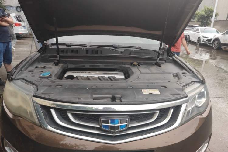 Used Geely Auto Emgrand X7 Sport 2016 1.8TD Automatic Smart Model Engine Bay