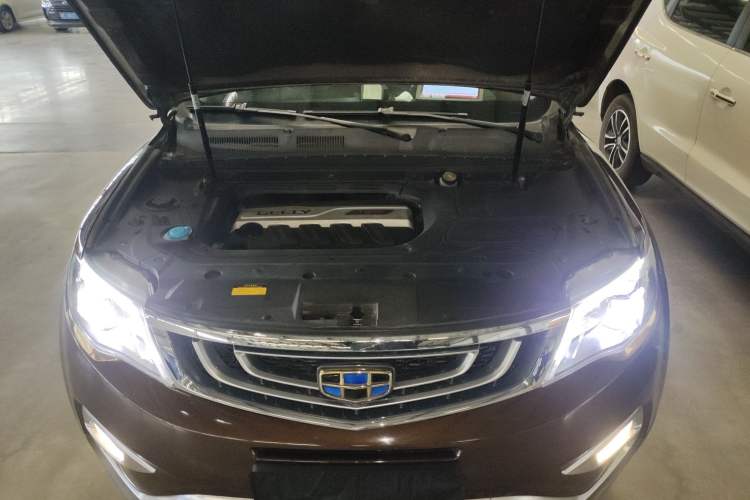 Used Geely Auto Emgrand X7 Sport 2016 1.8TD Automatic ZhiZun Version Engine Bay