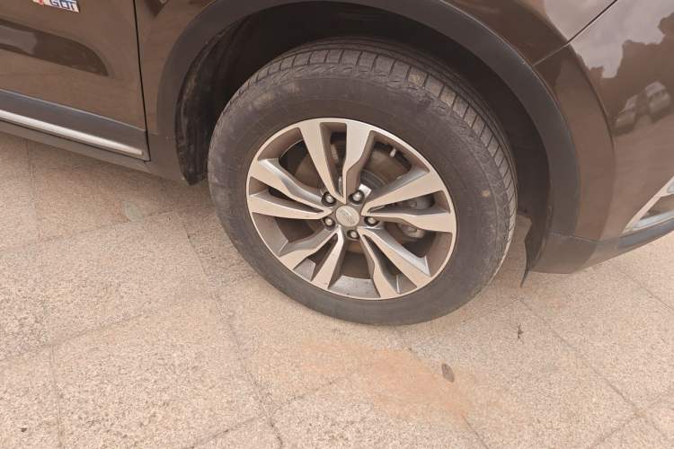 Used Geely Auto Emgrand X7 Sport 2016 1.8TD Automatic Smart Model Exterior 1