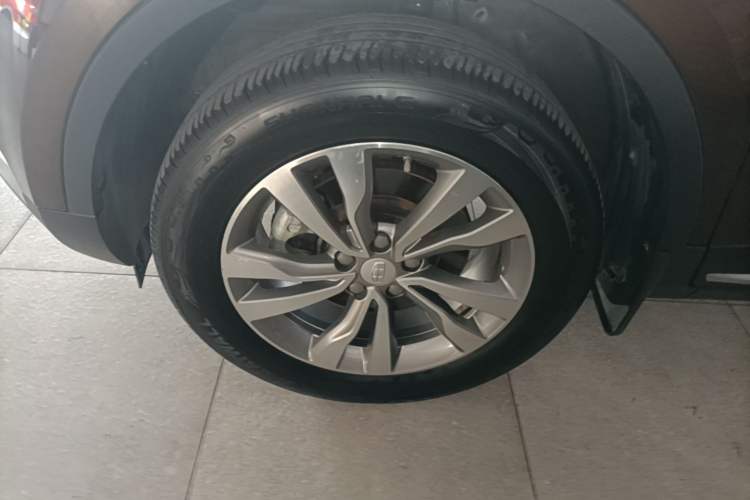Used Geely Auto Emgrand X7 Sport 2016 1.8TD Automatic Smart Connectivity Version Exterior 4