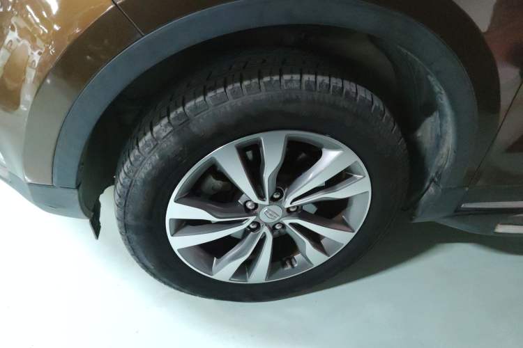 Used Geely Auto Emgrand X7 Sport 2016 1.8TD Automatic ZhiZun Version Exterior 4