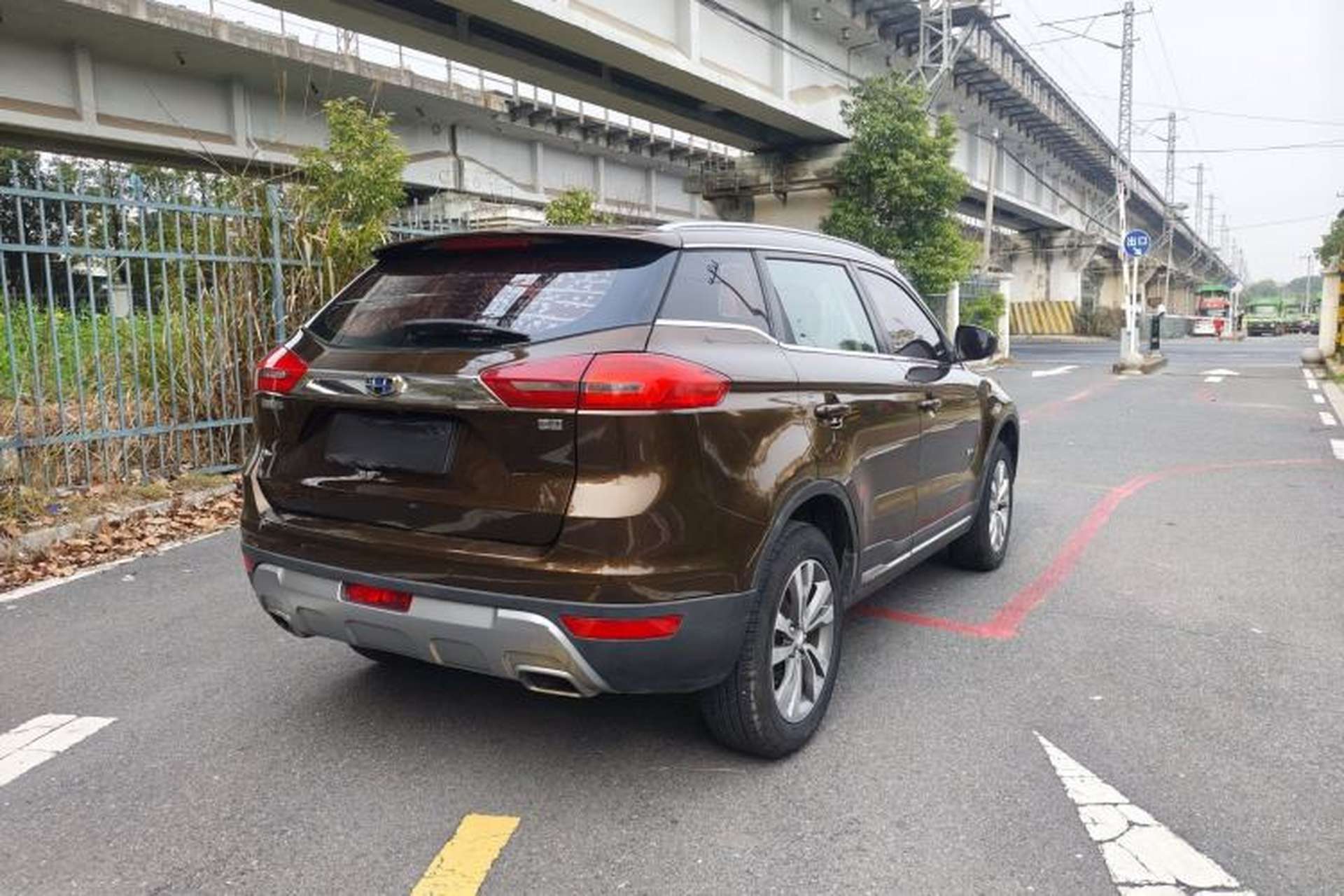 Used Geely Auto Emgrand X7 Sport 2016 1.8TD Manual ZhiShang Model Exterior 6