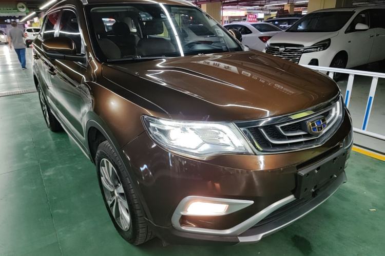 Used Geely Auto Emgrand X7 Sport 2016 1.8TD Automatic ZhiZun Version Front Right 45 Deg