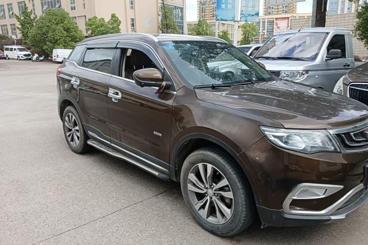 Used Geely Auto Emgrand X7 Sport 2016 1.8TD Automatic ZhiZun Version Front Right 45 Deg