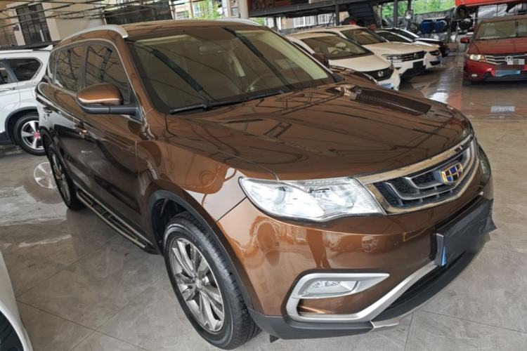 Used Geely Auto Emgrand X7 Sport 2016 2.0L Manual ZhiShang Version Front Right 45 Deg