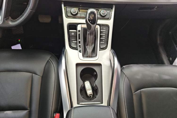 Used Geely Auto Emgrand X7 Sport 2016 1.8TD Automatic ZhiShang Model Gear Lever