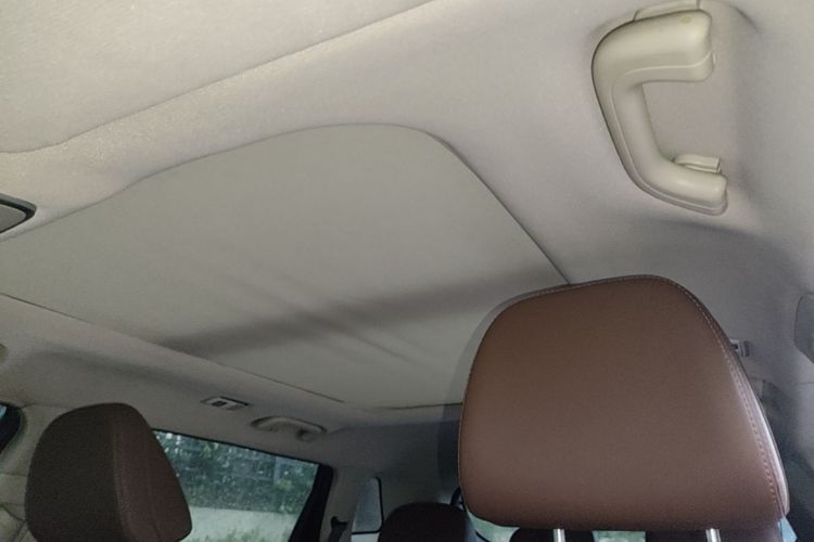 Used Geely Auto Emgrand X7 Sport 2016 1.8TD Automatic ZhiZun Version Headliner