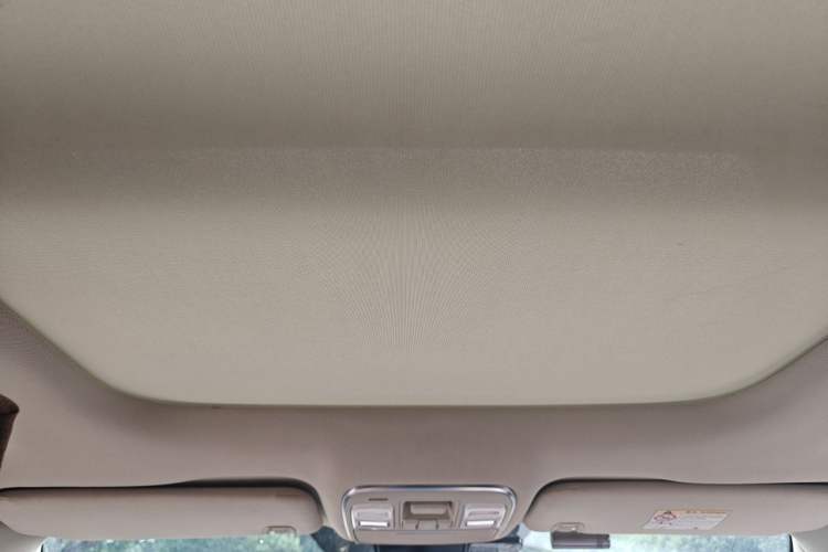 Used Geely Auto Emgrand X7 Sport 2016 1.8TD Automatic Smart Model Headliner