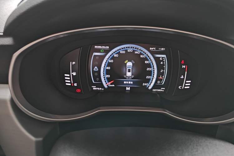 Used Geely Auto Emgrand X7 Sport 2016 2.0L Manual Smart Connect Version Instrument Cluster