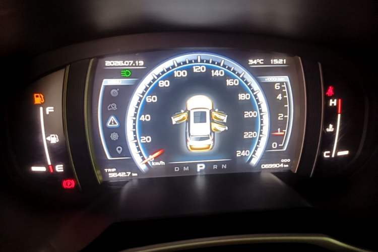 Used Geely Auto Emgrand X7 Sport 2016 1.8TD Automatic ZhiZun Version Instrument Cluster