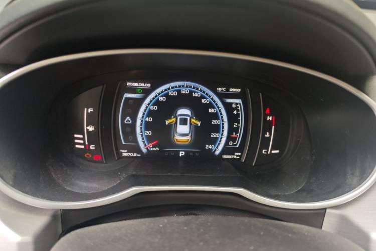Used Geely Auto Emgrand X7 Sport 2016 1.8TD Automatic Smart Model Instrument Cluster
