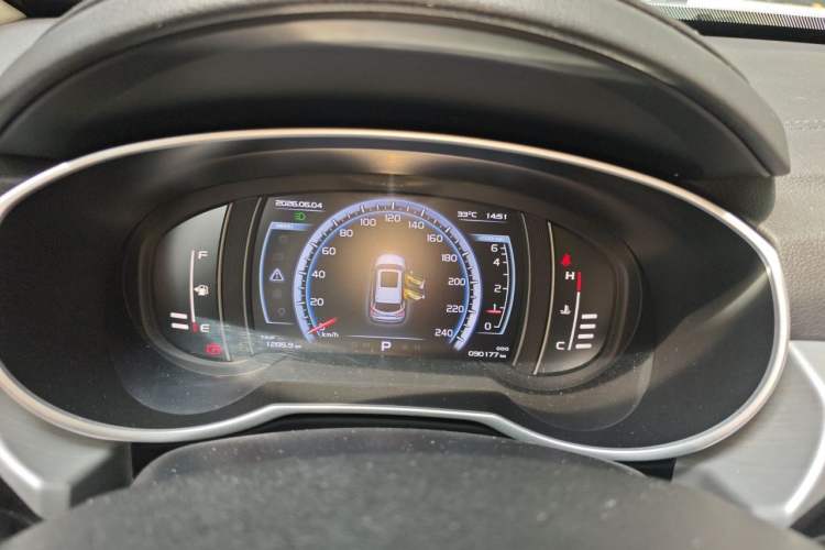 Used Geely Auto Emgrand X7 Sport 2016 1.8TD Automatic Smart Connectivity Version Instrument Cluster