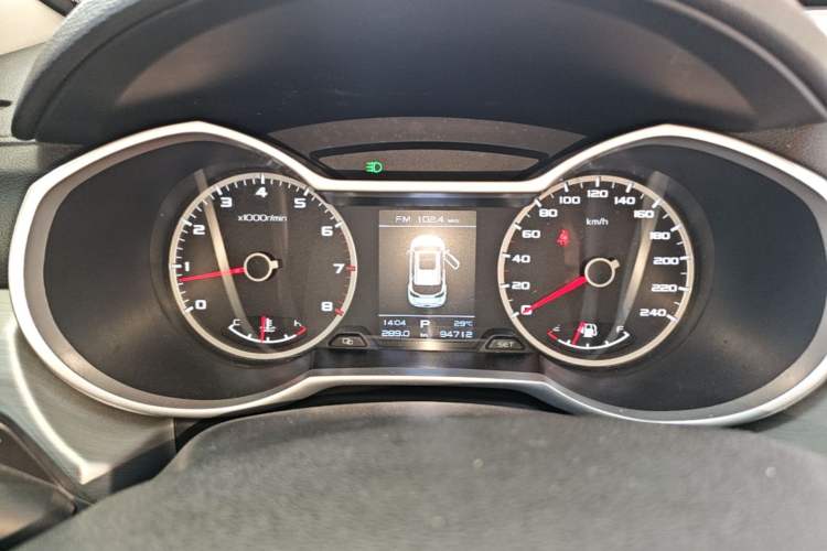 Used Geely Auto Emgrand X7 Sport 2016 1.8TD Automatic ZhiShang Model Instrument Cluster