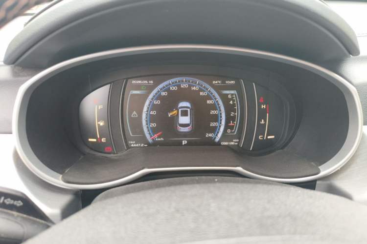 Used Geely Auto Emgrand X7 Sport 2016 1.8TD Automatic ZhiZun Version Instrument Cluster